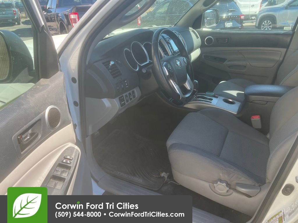 Used 2015 Toyota Tacoma 4x4 Double Cab w/ TRD Off-Road Package image 5