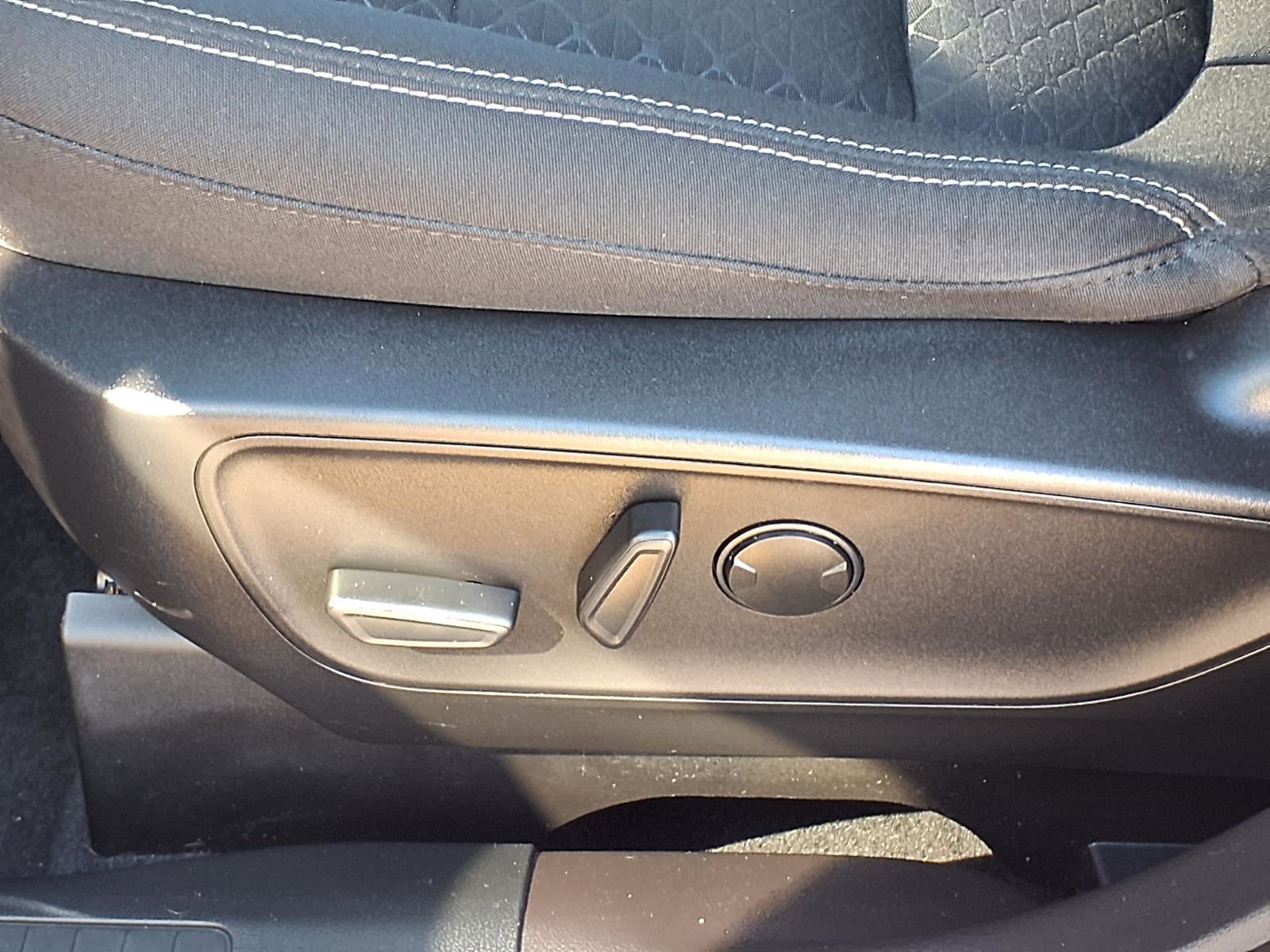 Certified 2023 Ford Escape Active image 4