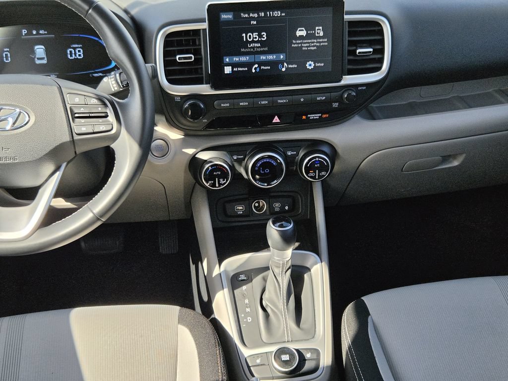 Used 2026 Hyundai Venue SEL FWD image 16