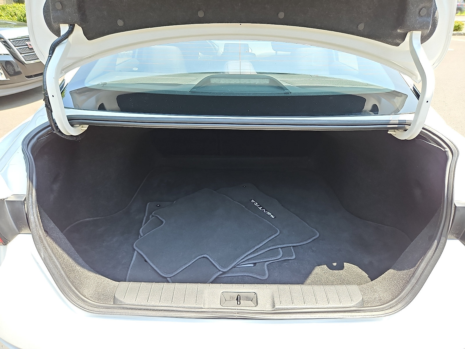 Certified 2024 Nissan Sentra S FWD image 28
