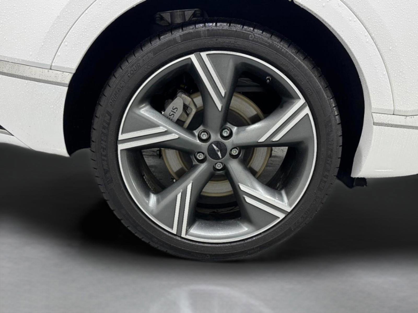 Used 2025 Genesis GV80 3.5T Prestige image 9