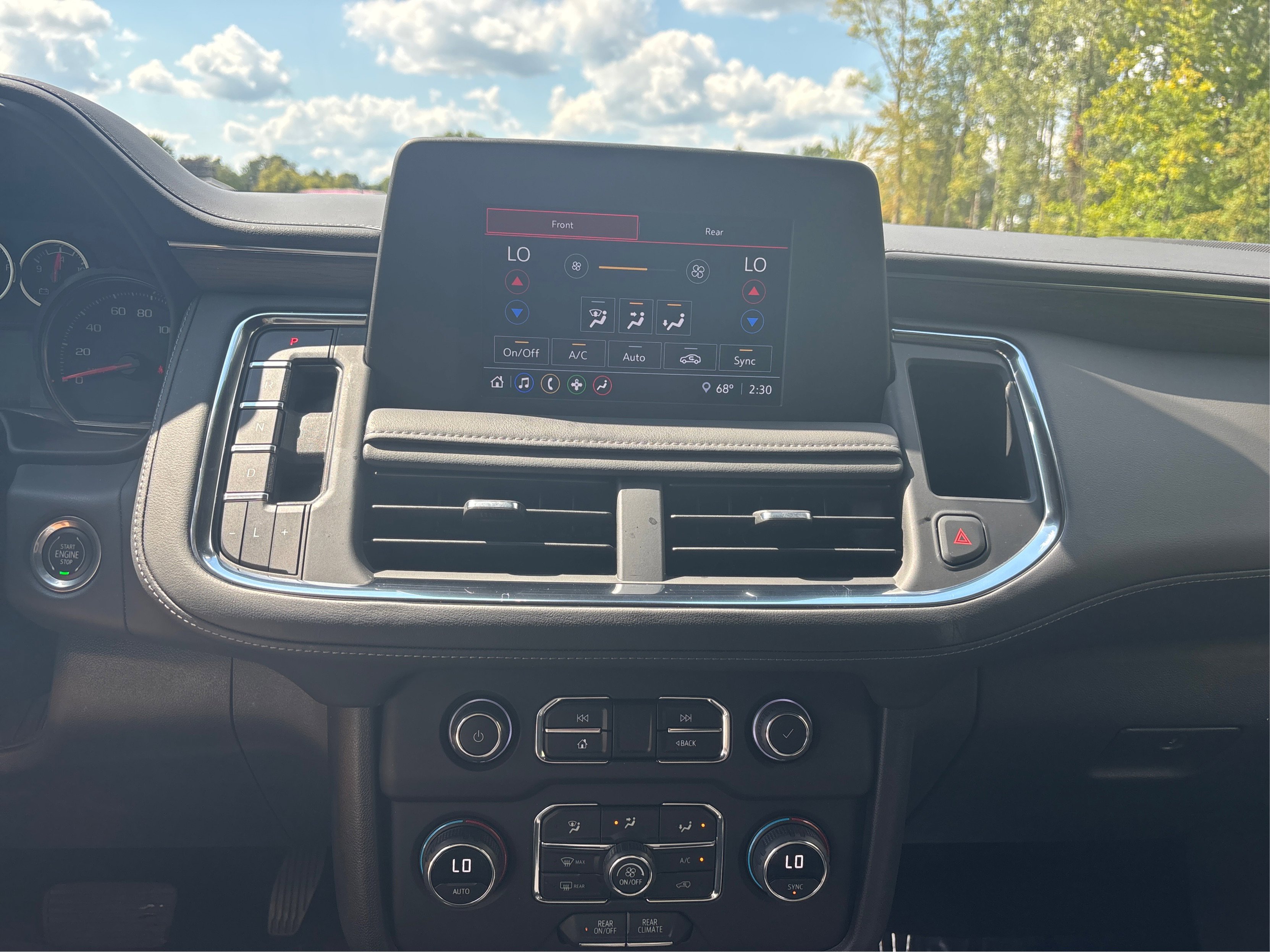 Used 2023 Chevrolet Suburban LS image 47