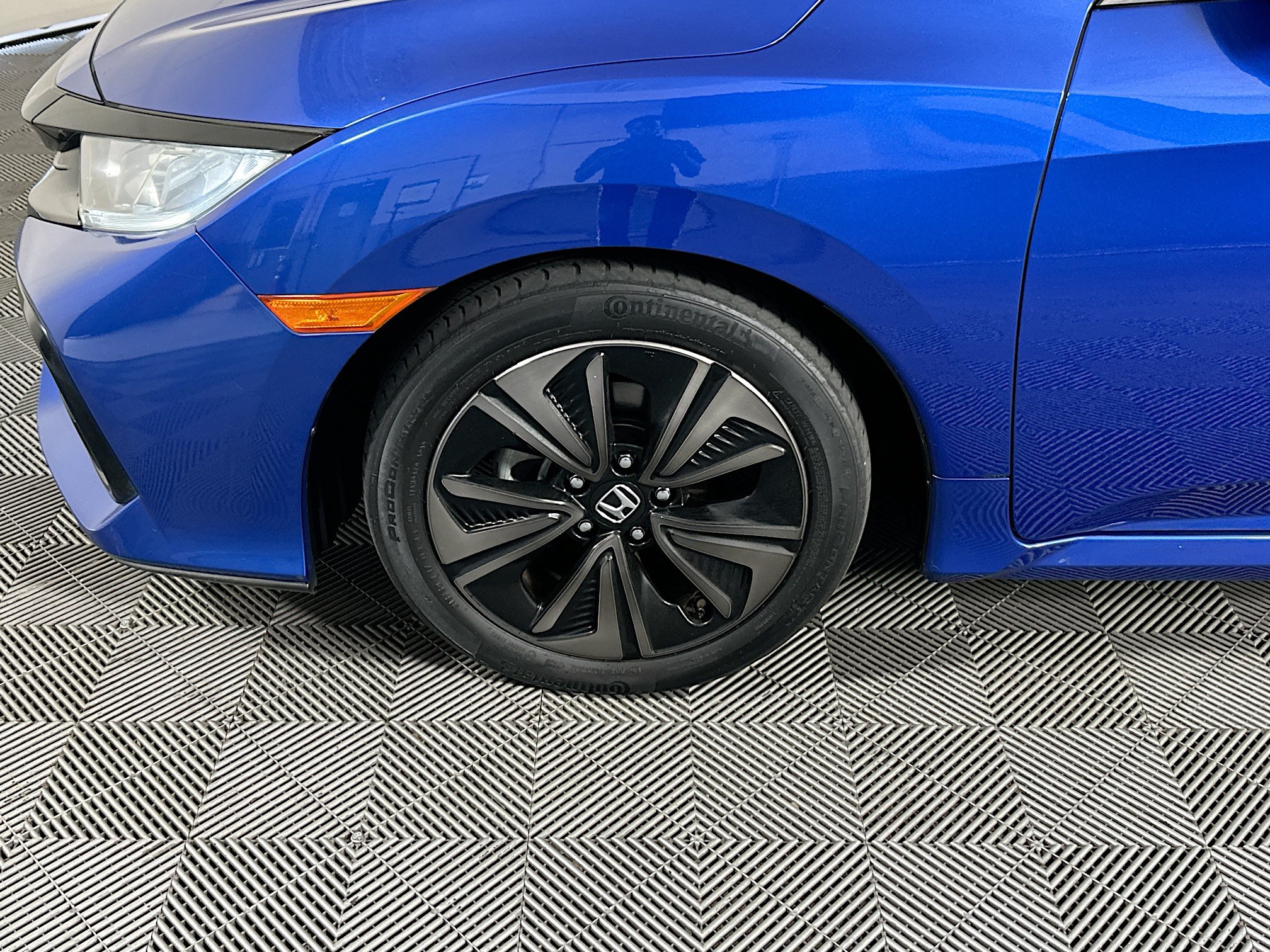 Used 2019 Honda Civic EX image 11