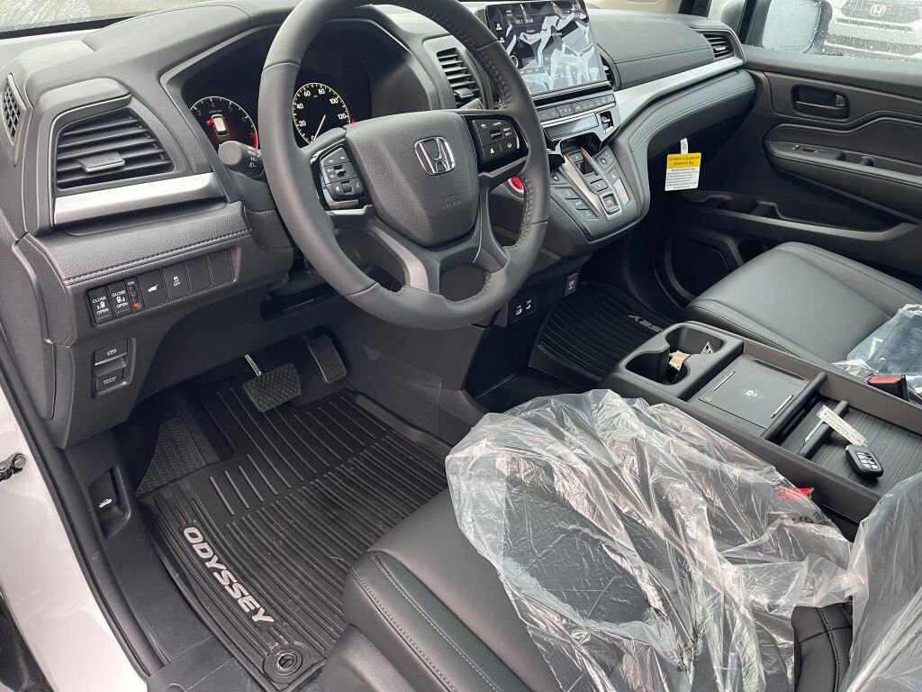New 2026 Honda Odyssey EX-L image 6