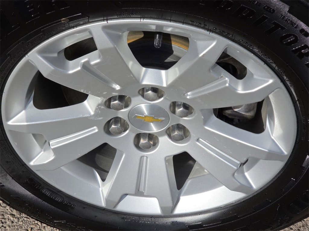 Used 2022 Chevrolet Colorado LT w/ Fleet Safety Package image 11