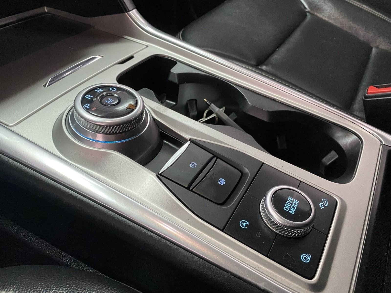 Used 2020 Ford Explorer XLT w/ Equipment Group 202A image 23