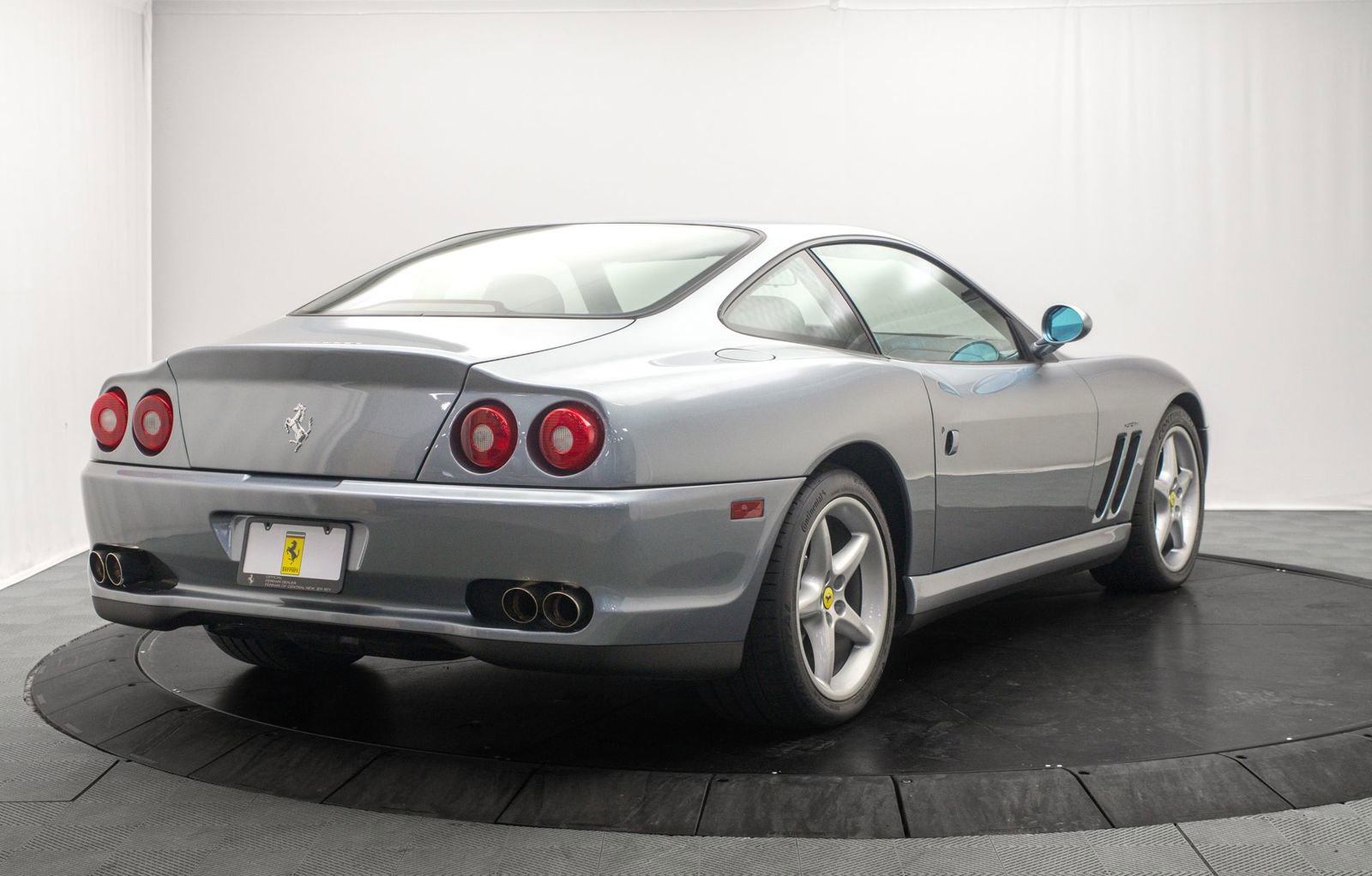 Used 1999 Ferrari 550 Maranello Coupe RWD image 3