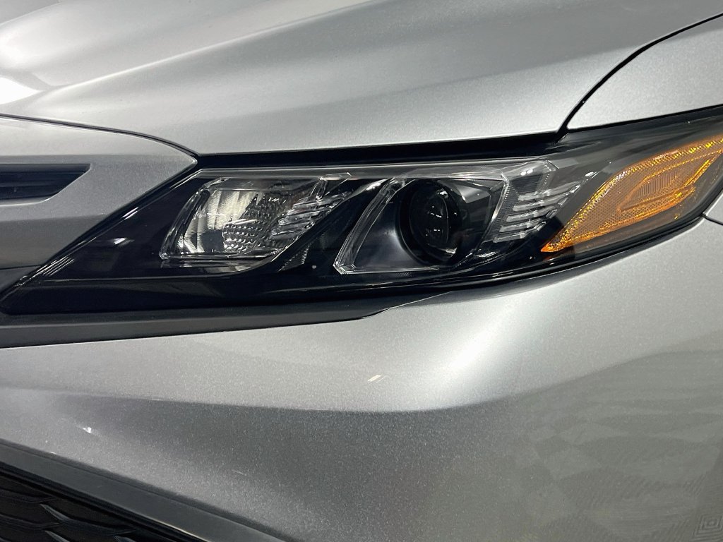 Used 2024 Toyota Camry SE FWD image 9