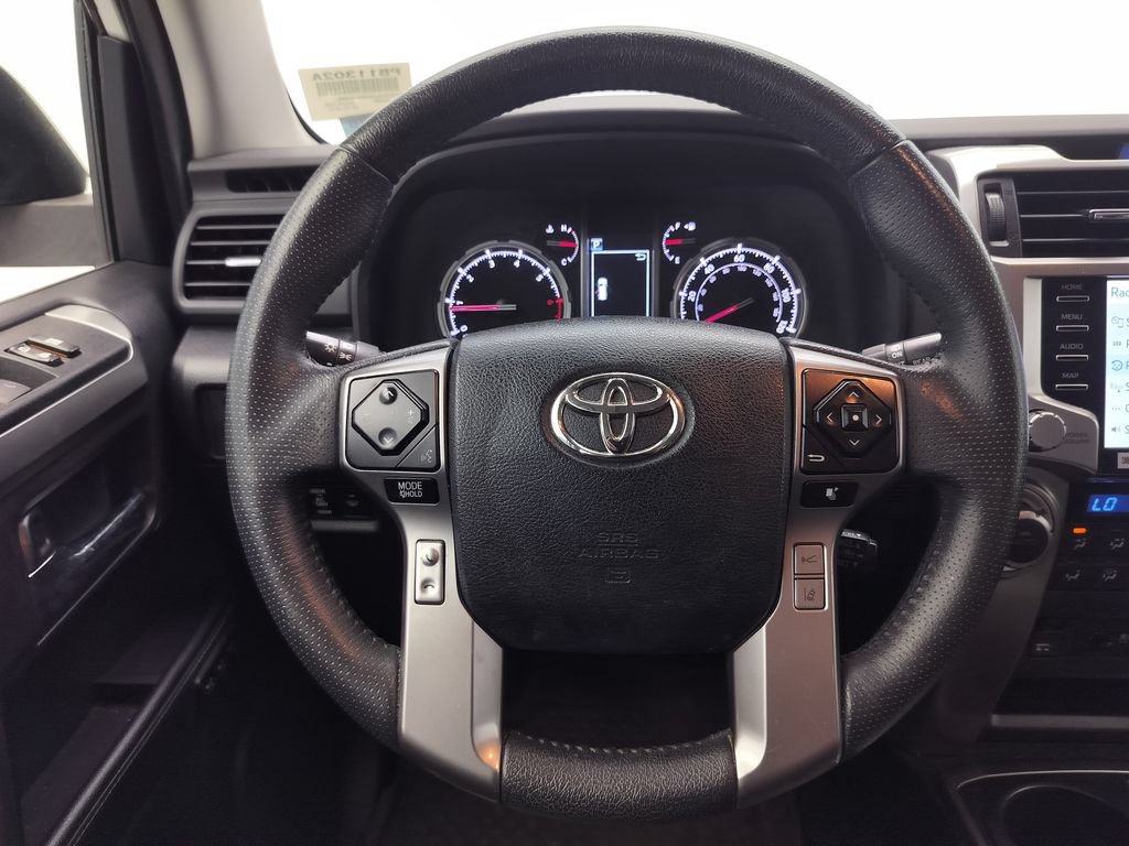 Used 2022 Toyota 4Runner Limited RWD image 10
