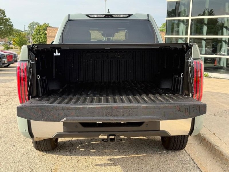 Used 2025 Toyota Tundra Limited AWD/4WD image 4