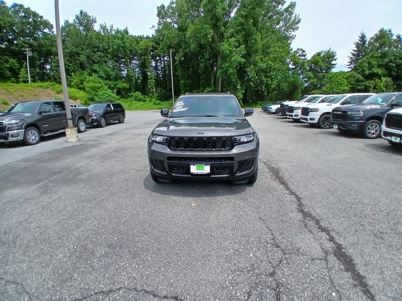 New 2025 Jeep Grand Cherokee L Laredo AWD/4WD image 2