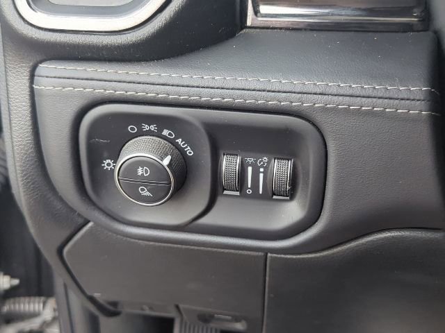 Used 2023 RAM 2500 Limited image 37