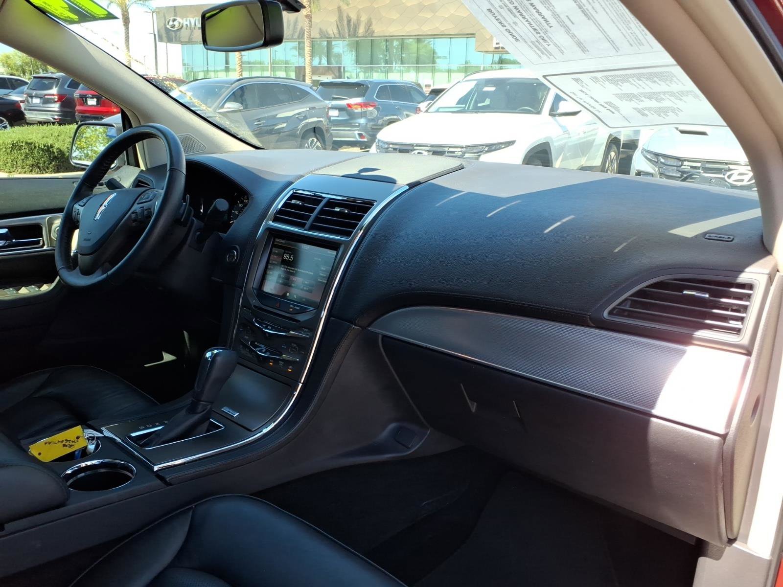 Used 2014 Lincoln MKX AWD w/ Equipment Group 101A image 11