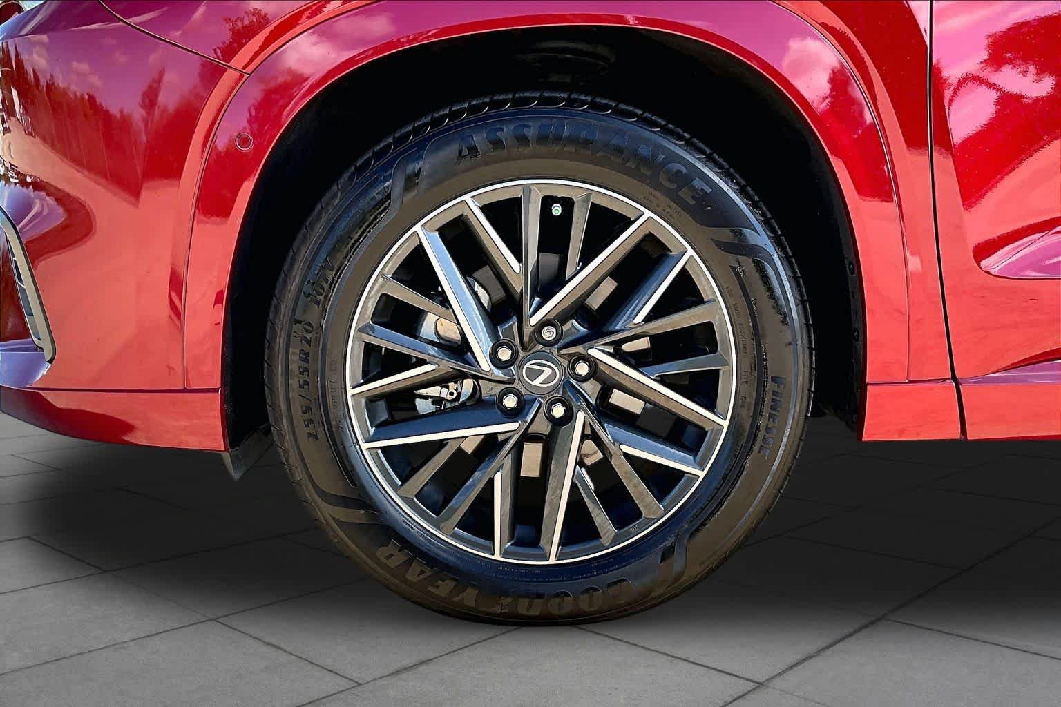 Used 2026 Lexus TX 350 AWD w/ Technology Package image 11