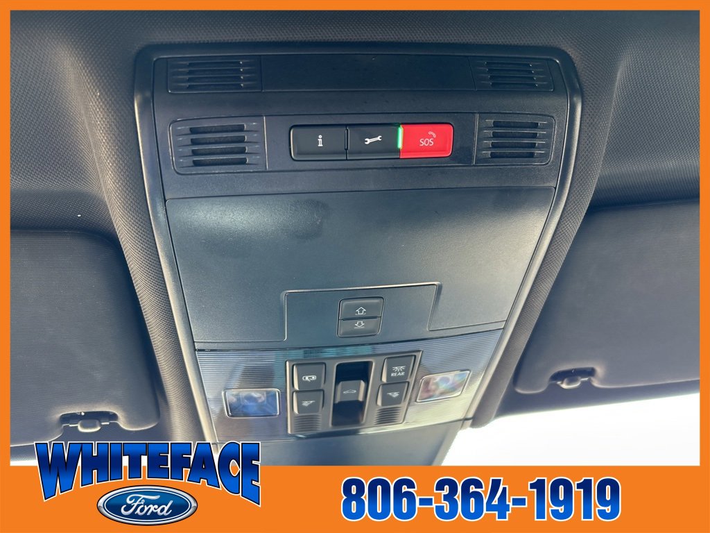 Used 2022 Volkswagen Tiguan SE R-Line image 30