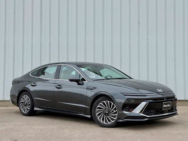 Used 2024 Hyundai Sonata Limited FWD image 8
