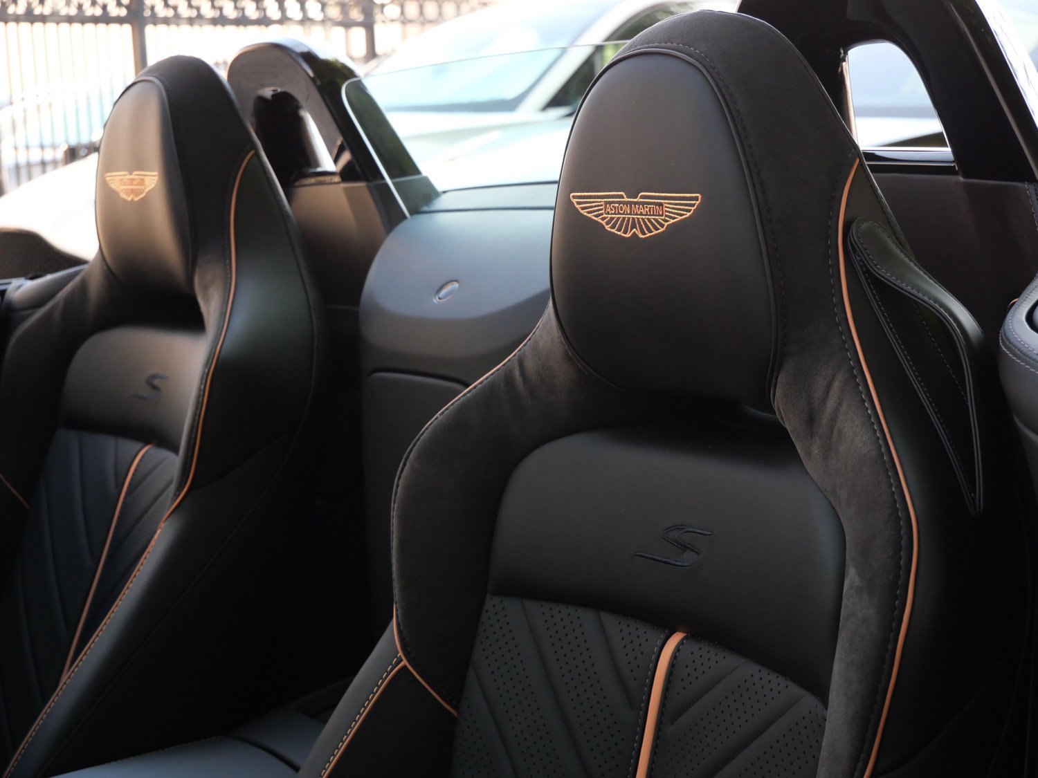 New 2026 Aston Martin V8 Vantage S RWD image 5