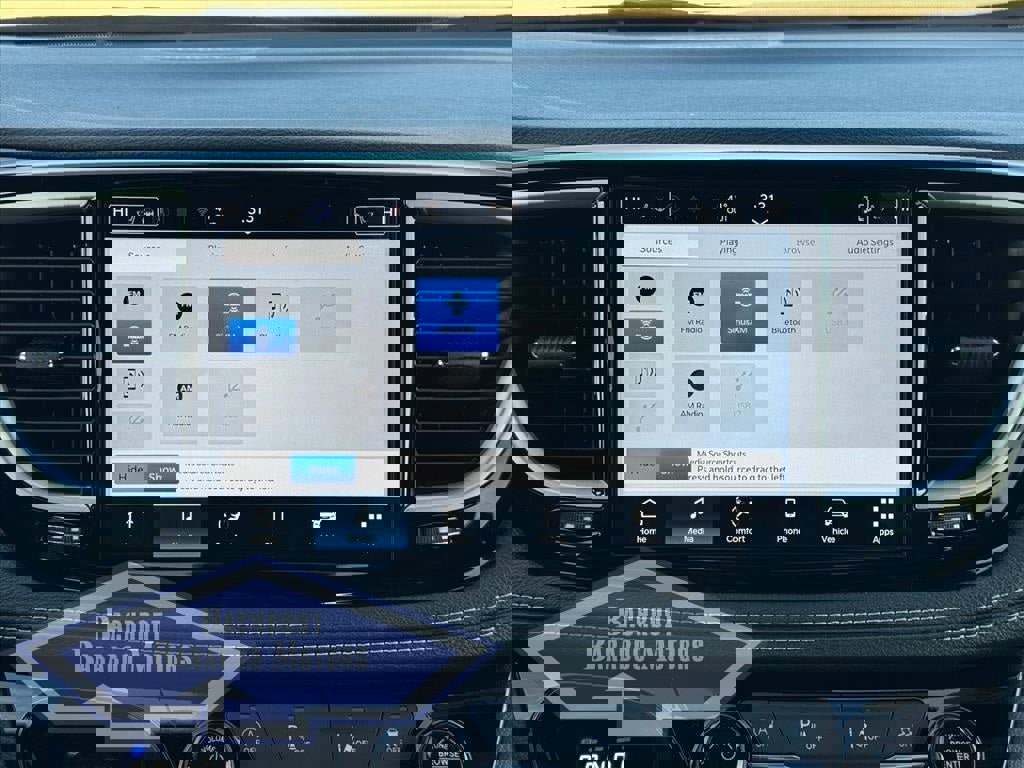 New 2026 Chrysler Pacifica Select w/ S Appearance Package image 16