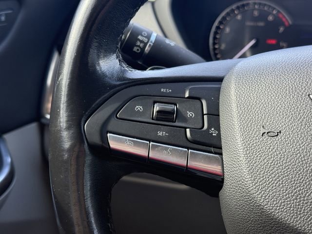 Used 2021 Cadillac XT4 Luxury w/ Driver Awareness Package FWD image 24