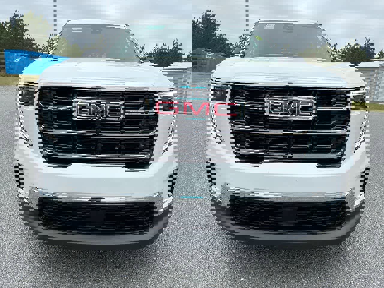 Used 2025 GMC Acadia Elevation image 31