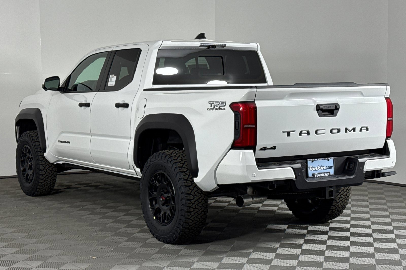 New 2025 Toyota Tacoma TRD Off-Road image 6