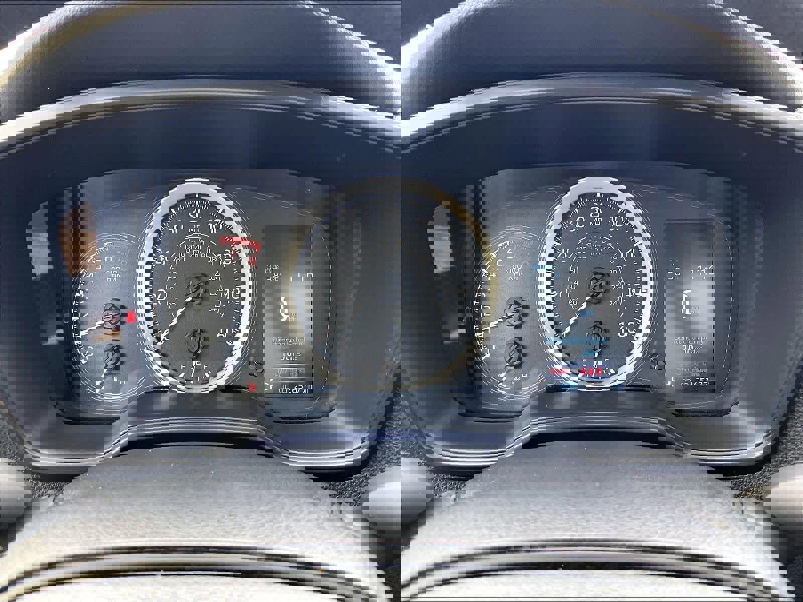 Used 2022 Toyota Corolla LE image 25