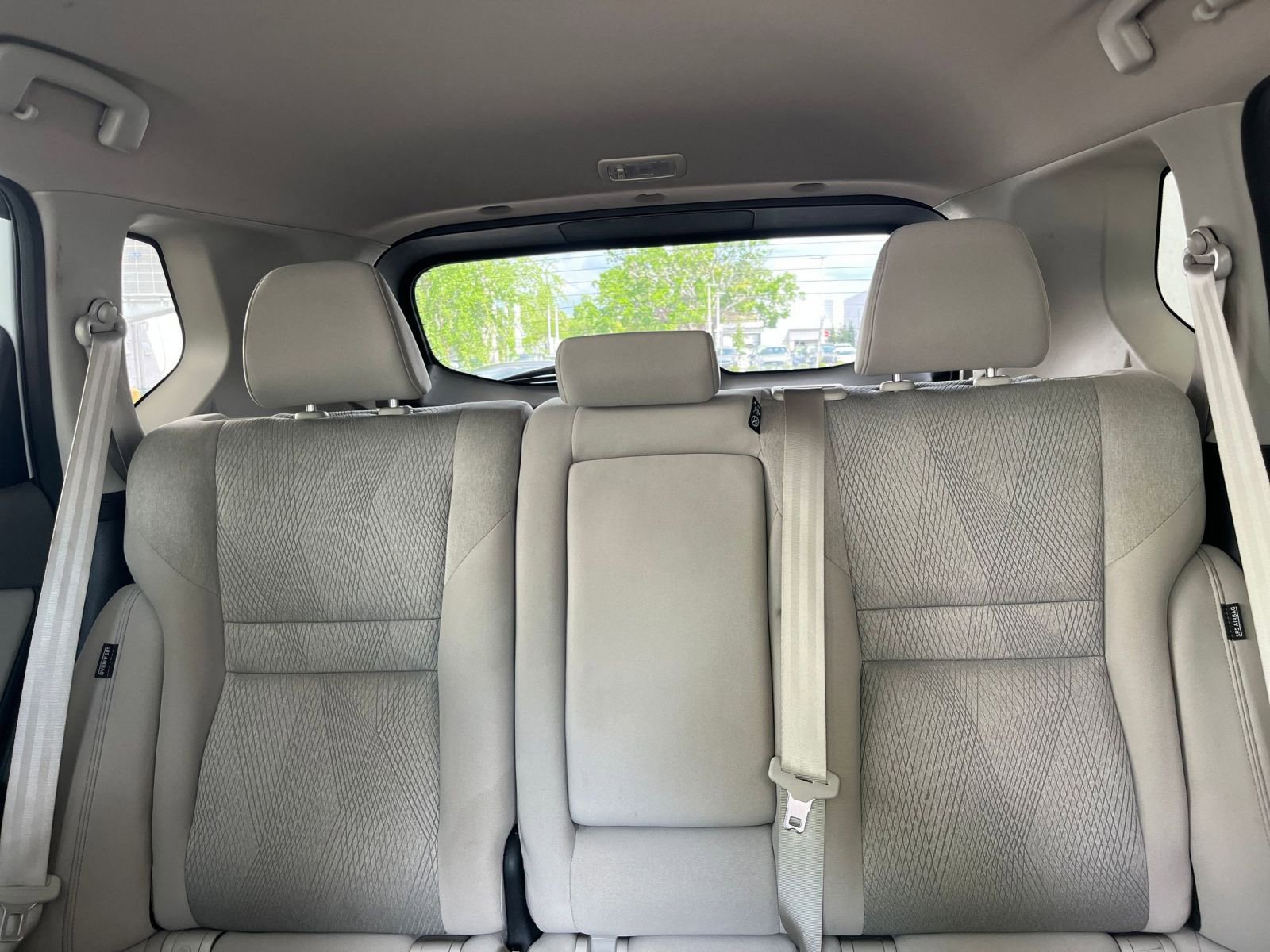 Used 2025 Nissan Rogue SV FWD image 39