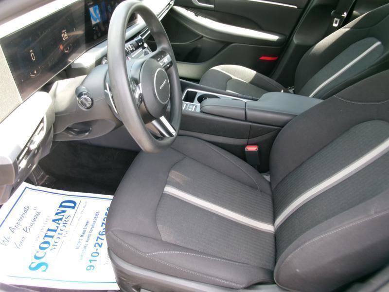 Used 2025 Hyundai Sonata SEL FWD image 13