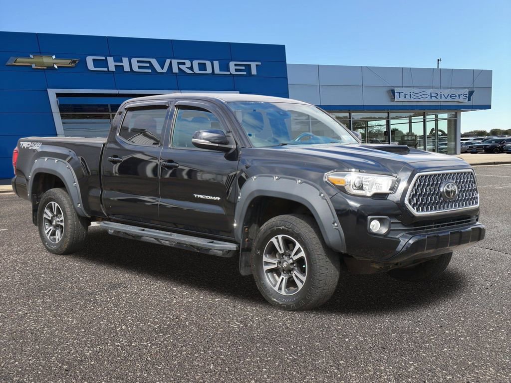 Used 2019 Toyota Tacoma TRD Sport image 7