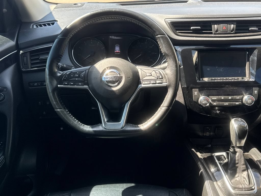 Used 2018 Nissan Rogue Sport SL w/ SL Premium Package FWD image 13