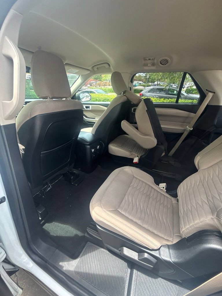 Used 2020 Ford Explorer XLT RWD image 18