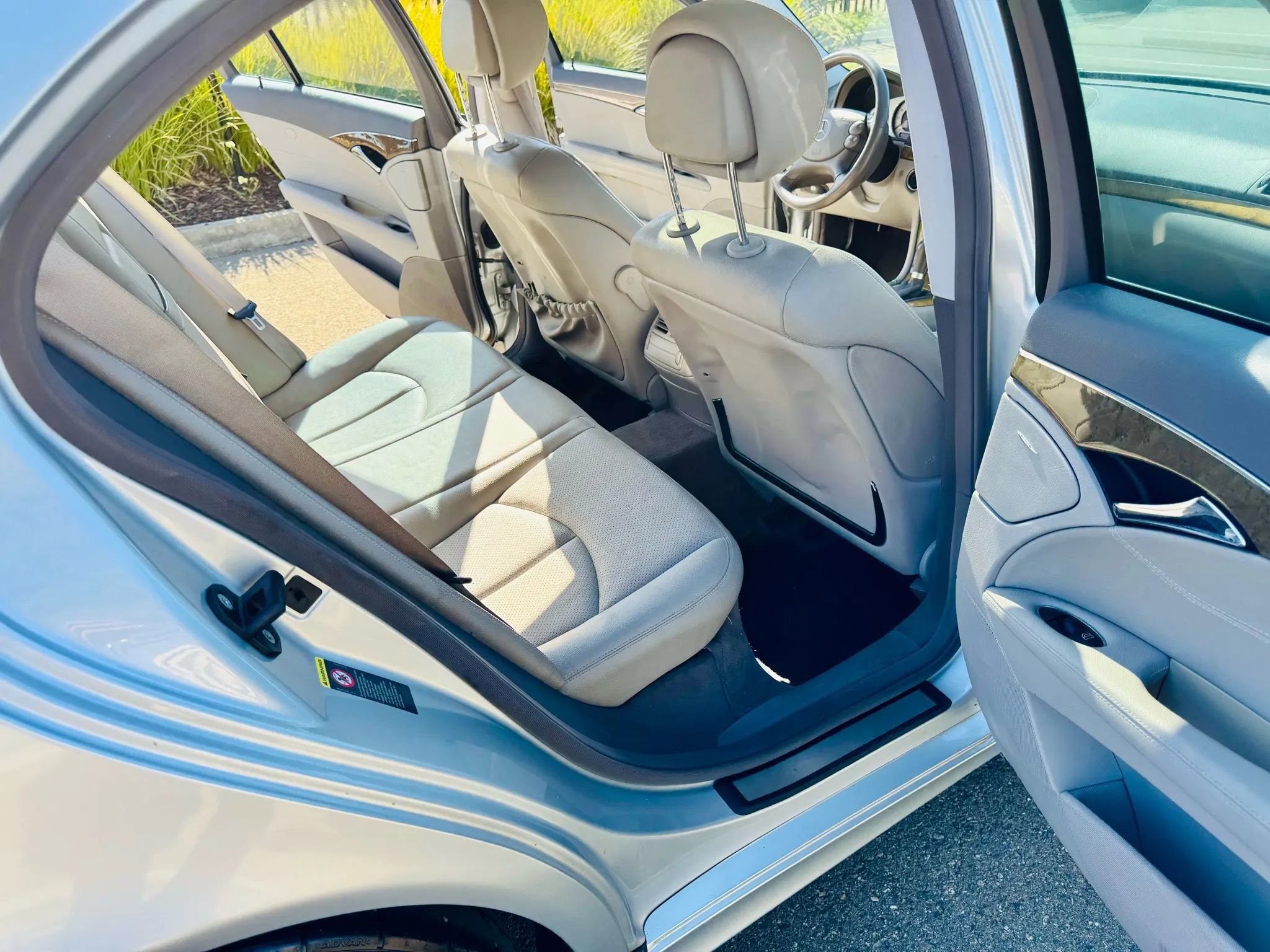 Used 2007 Mercedes-Benz E 350 Sedan image 20