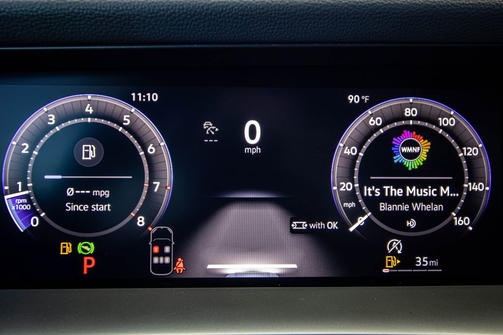 New 2026 Volkswagen Tiguan SE R-Line FWD image 41