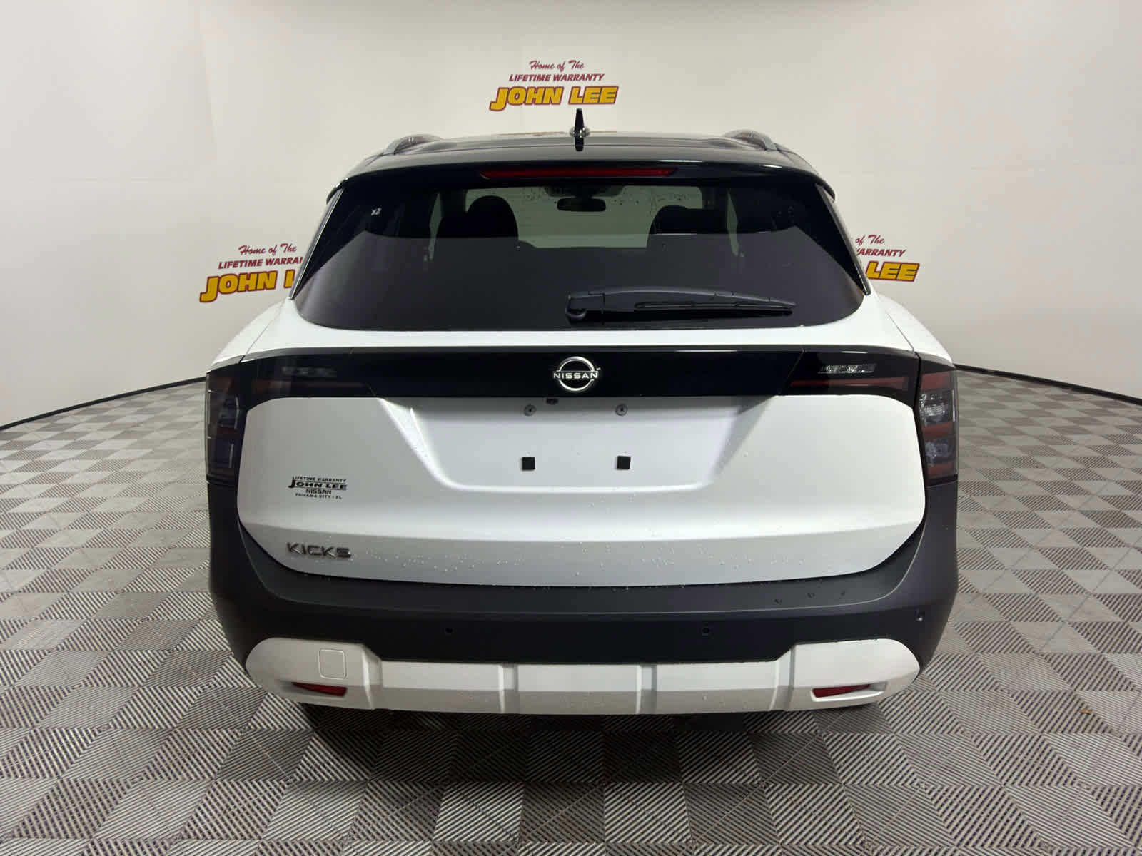 New 2026 Nissan Kicks SV image 4