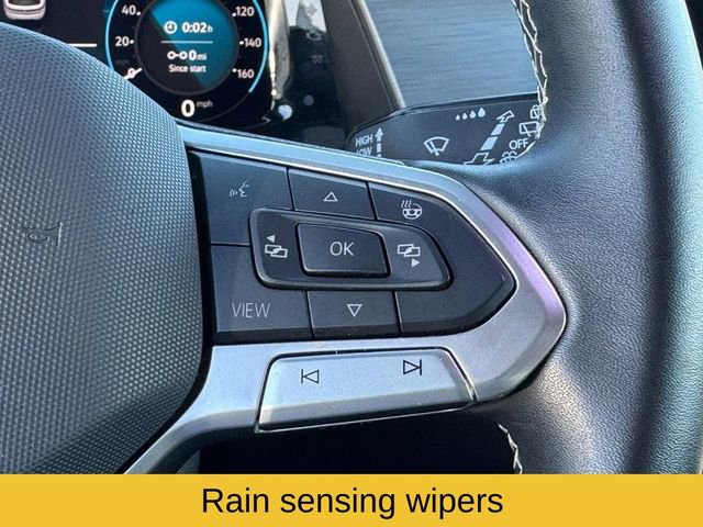 Used 2024 Volkswagen Atlas Cross Sport SE image 24