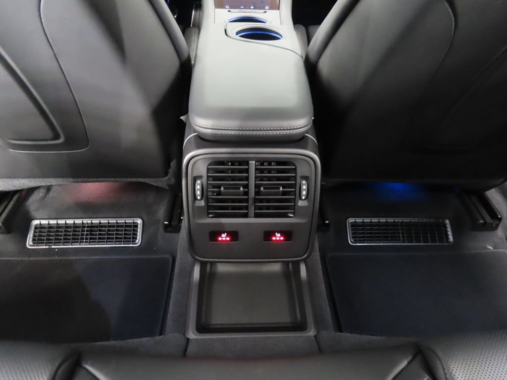 New 2026 Porsche Taycan Turbo AWD/4WD image 34