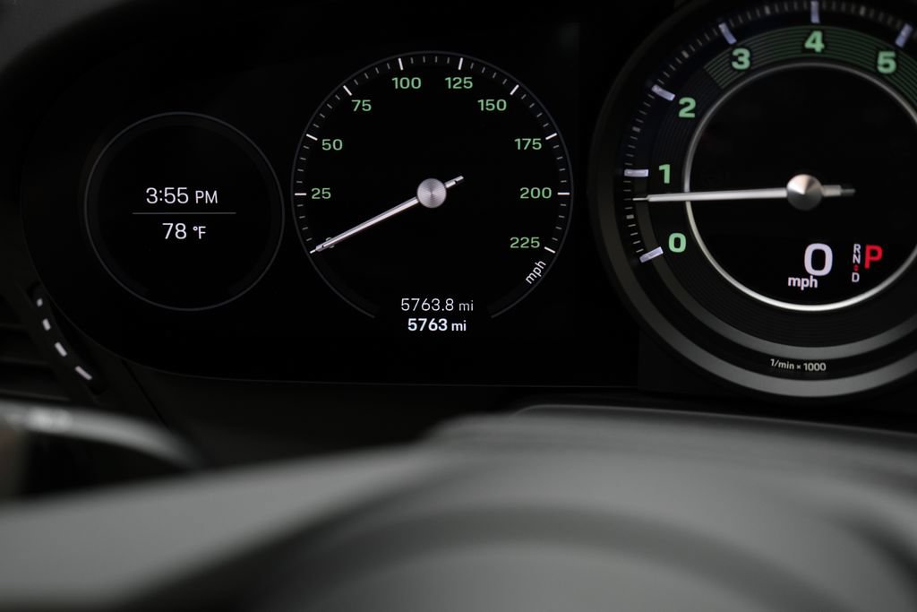 Used 2024 Porsche 911 Turbo S AWD/4WD image 29