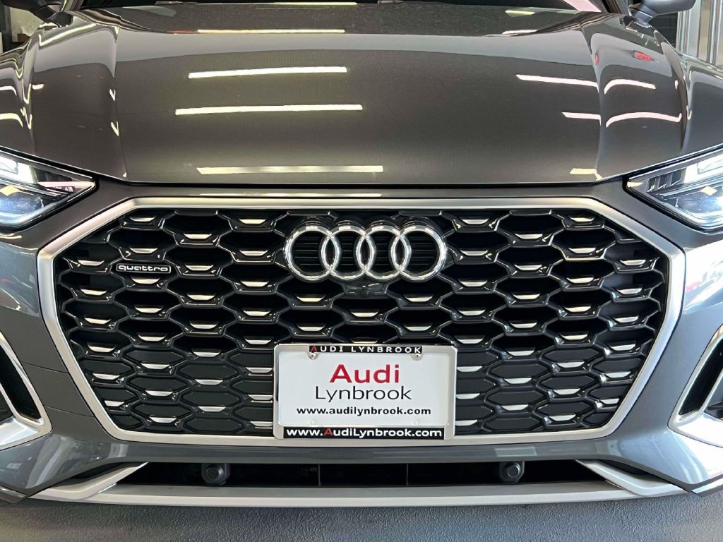 Used 2024 Audi Q5 2.0T Premium w/ Convenience Package AWD/4WD image 9