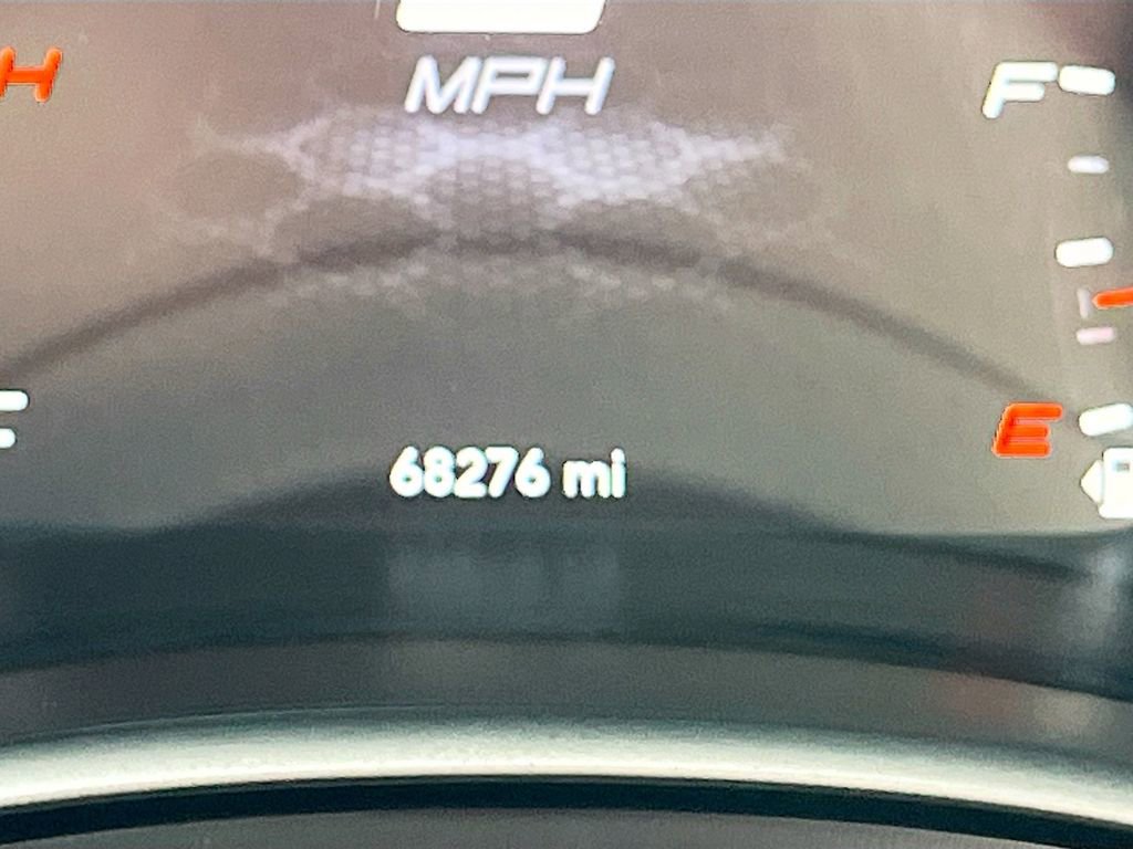 Used 2019 Dodge Charger R/T w/ Plus Group RWD image 12