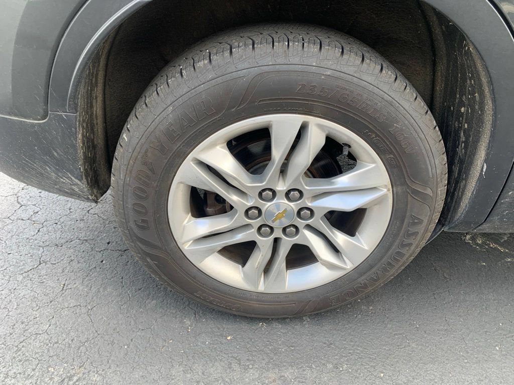Used 2019 Chevrolet Blazer LT FWD image 17