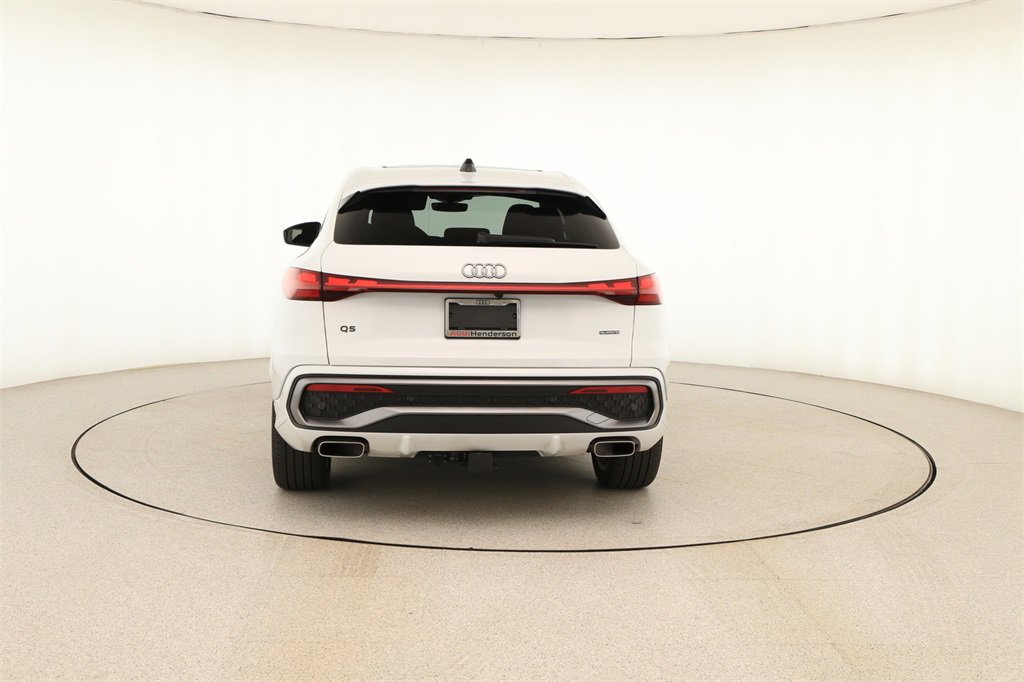 Certified 2025 Audi Q5 Prestige w/ 20" Wheel Package image 5