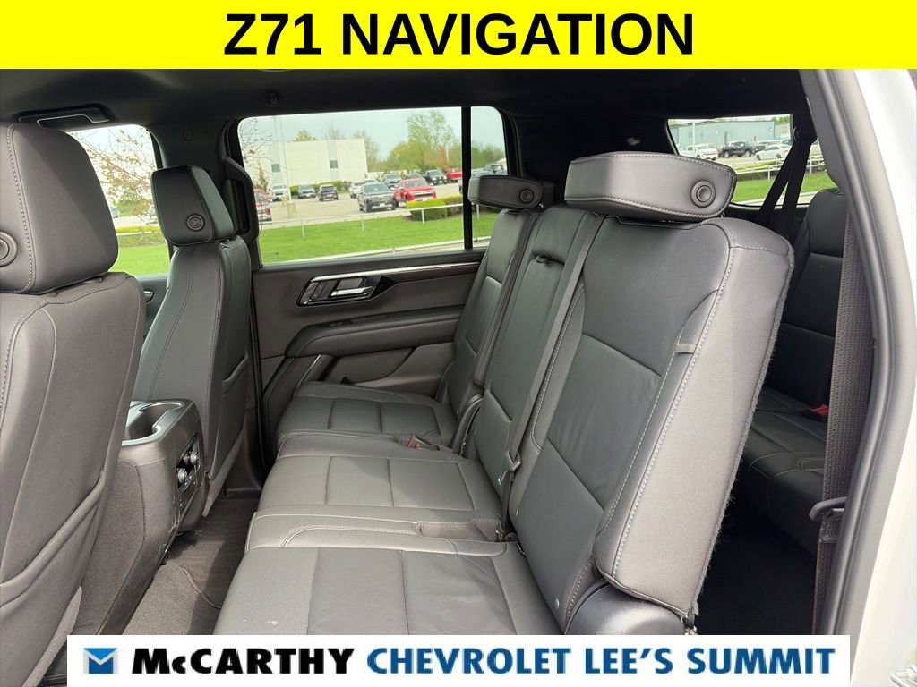 Used 2025 Chevrolet Suburban Z71 AWD/4WD image 47