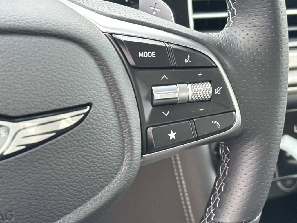 New 2026 Genesis G70 2.5T RWD image 26
