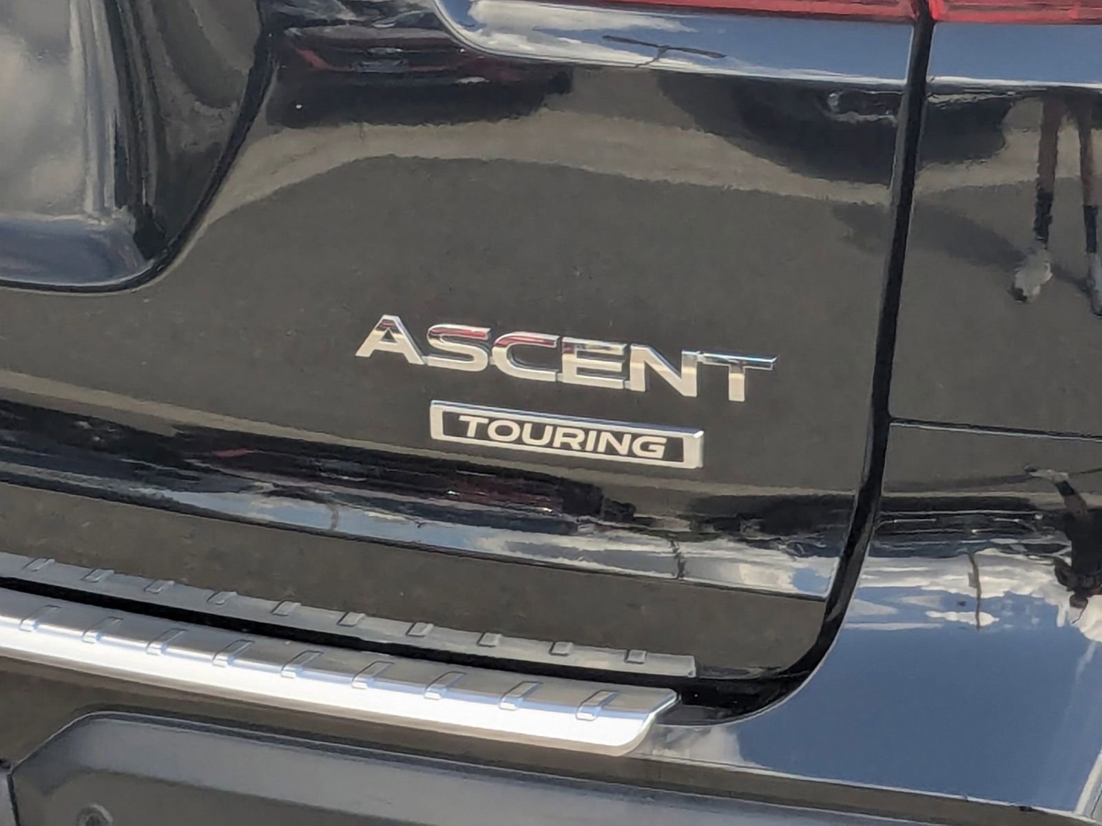 Used 2023 Subaru Ascent Touring image 22