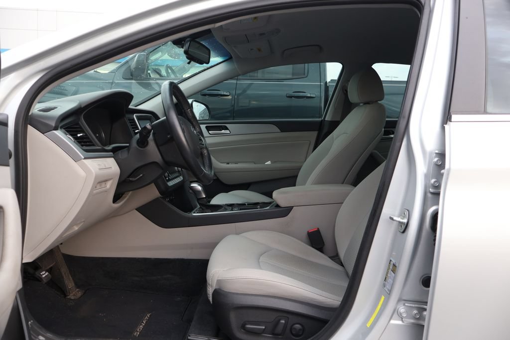 Used 2019 Hyundai Sonata SEL FWD image 8