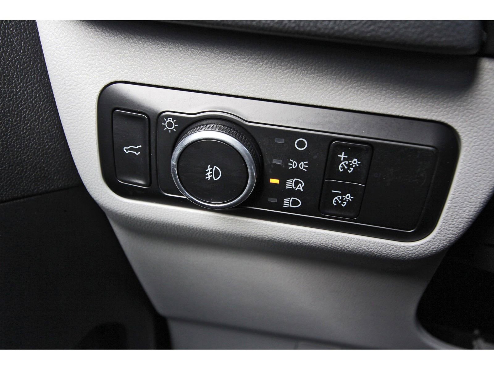 Used 2024 Ford Escape Platinum w/ Premium Technology Package image 22