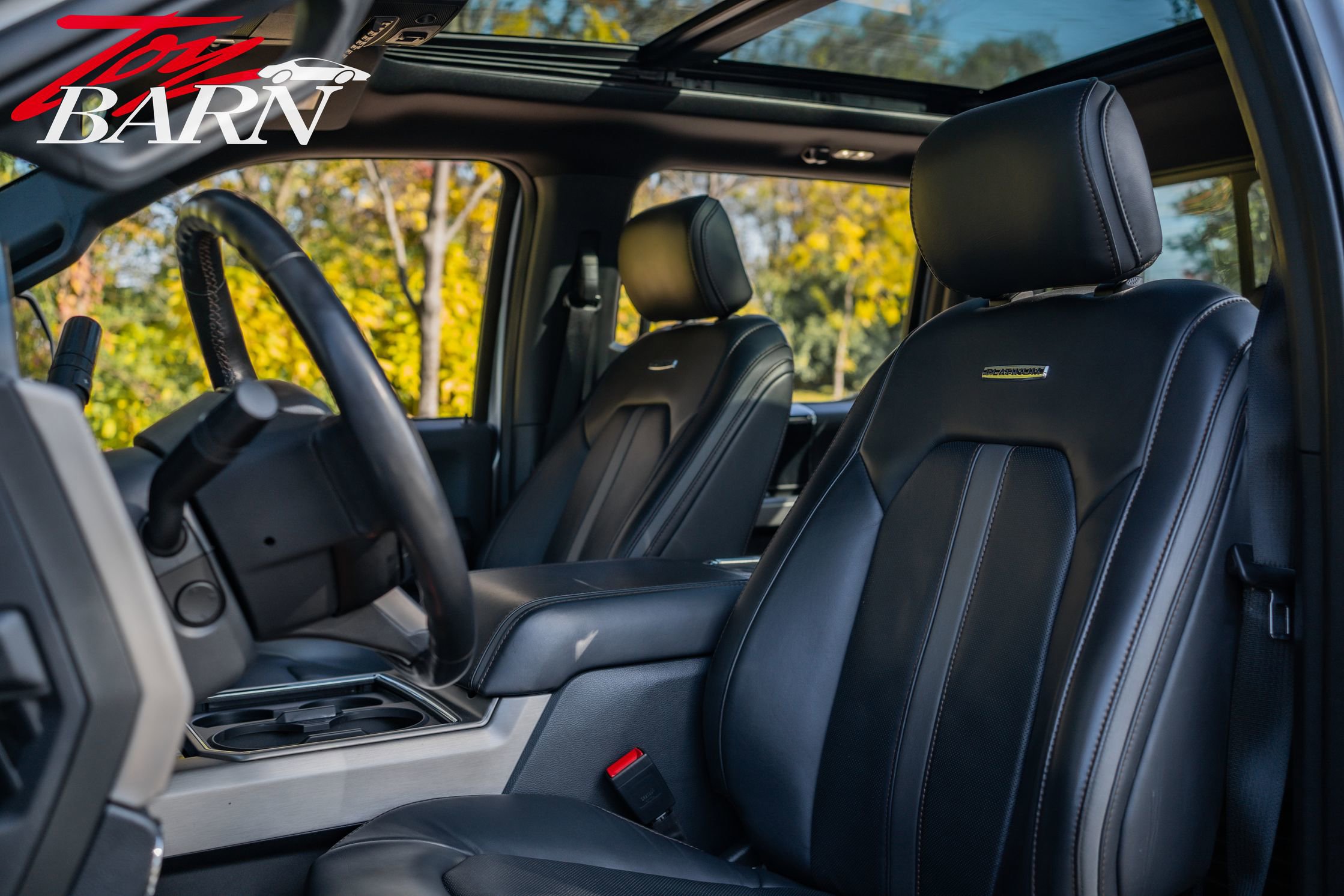 Used 2022 Ford F350 Platinum image 23