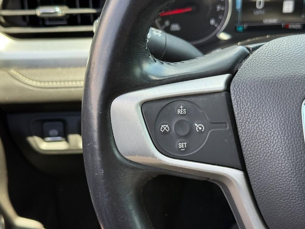 Used 2019 GMC Acadia SLT FWD image 18