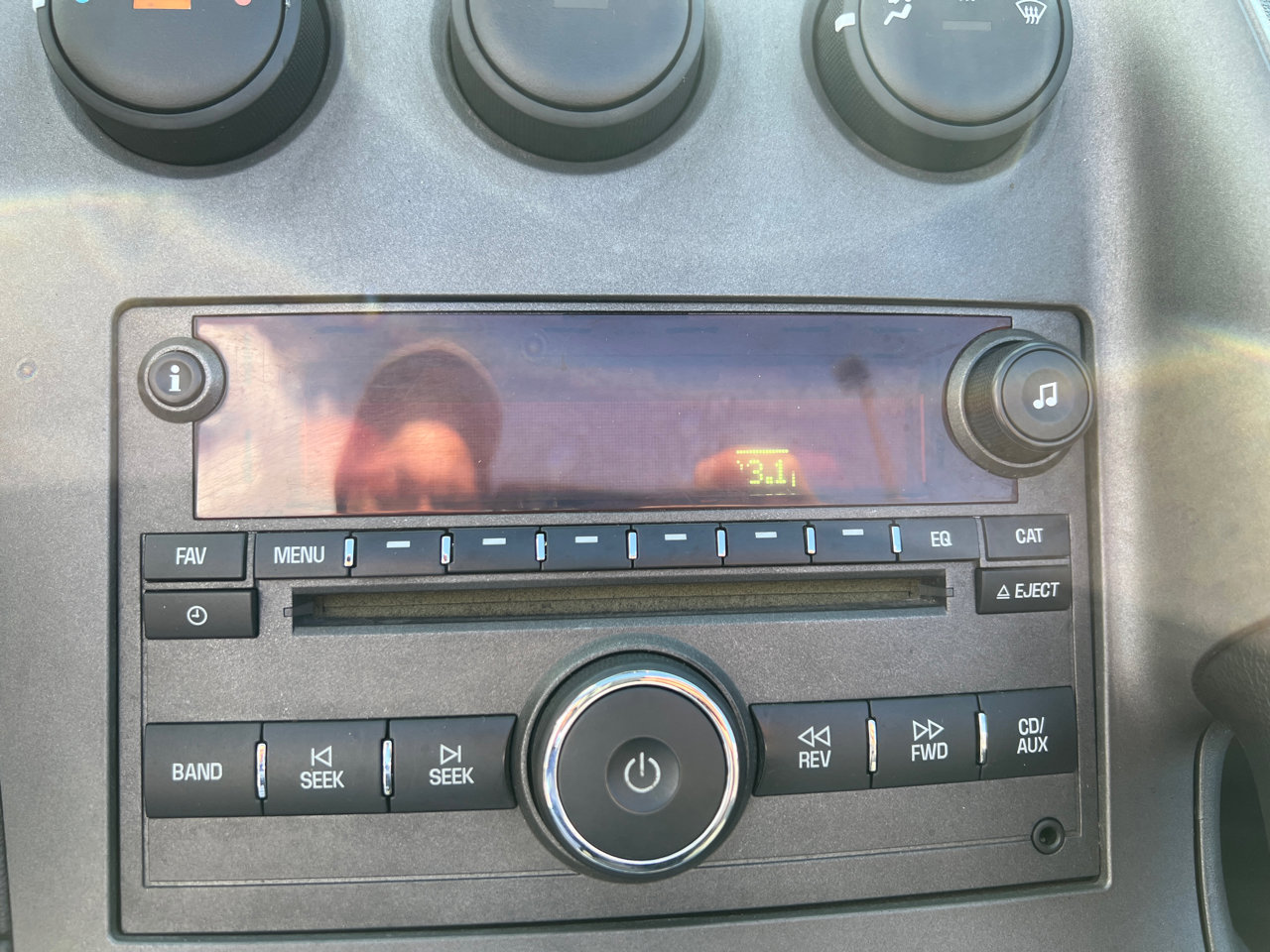 Used 2006 Pontiac Solstice Roadster w/ Power Package image 32