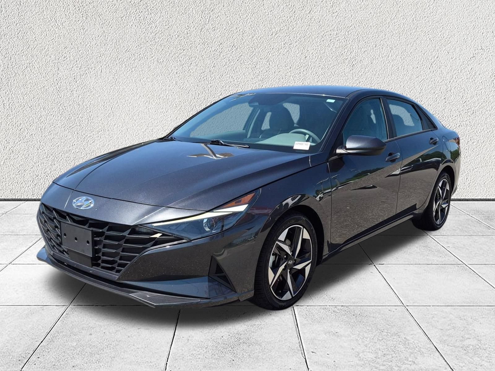 Used 2023 Hyundai Elantra SEL w/ Convenience Package FWD image 7